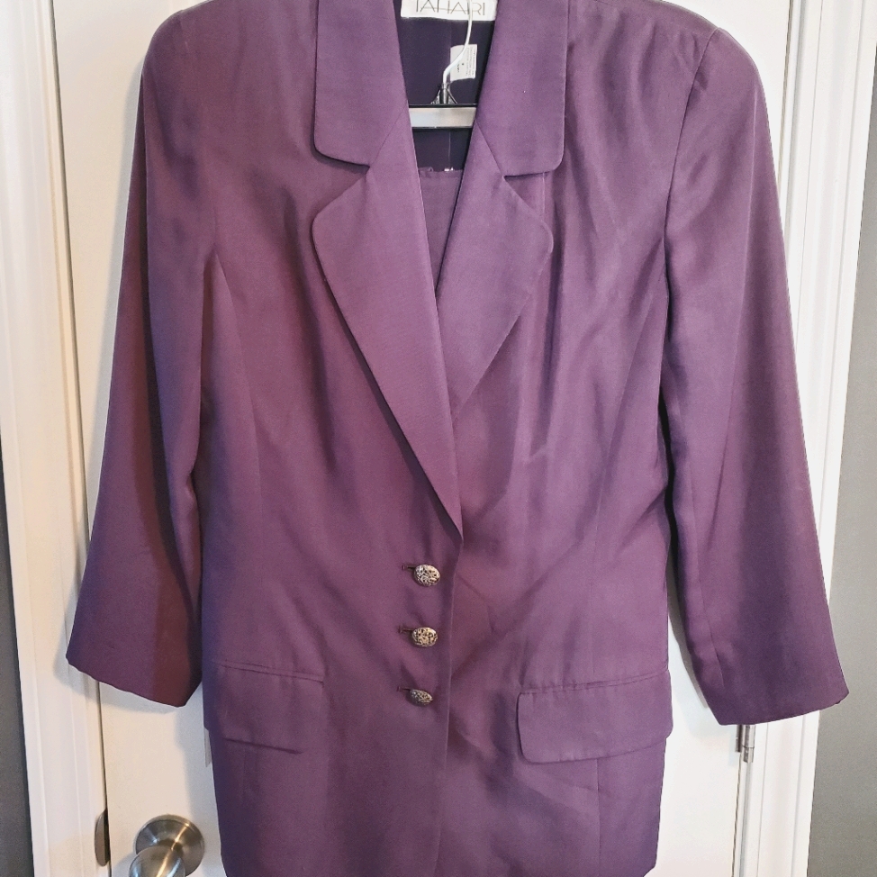 Vintage Tahari Suit